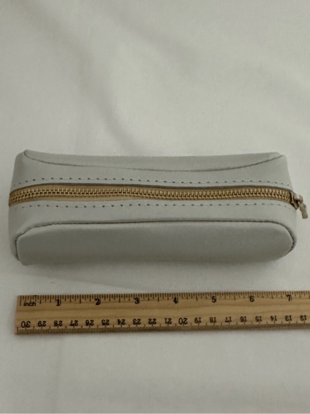 NEW Portland Leather Goods Ballpark Pouch in Mystery Shade White Great Gift Idea - Picture 12 of 12